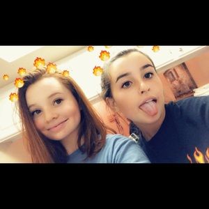 Meet your Posher, Claire